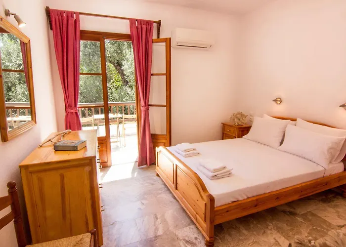 Pensjonat Naftilos Skiatos