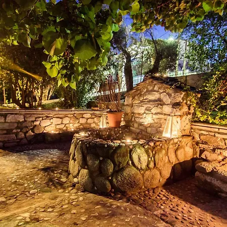 Naftilos Skiathos Town