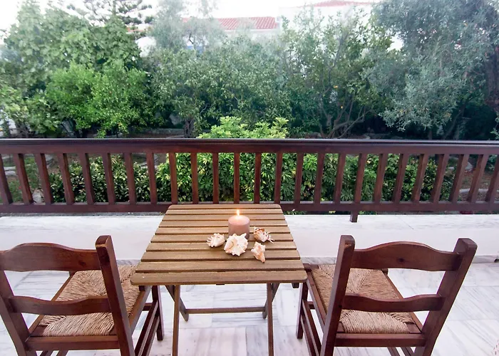 Naftilos Guest house 3*